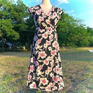 BANANA REPUBLIC Wrap Floral Dress